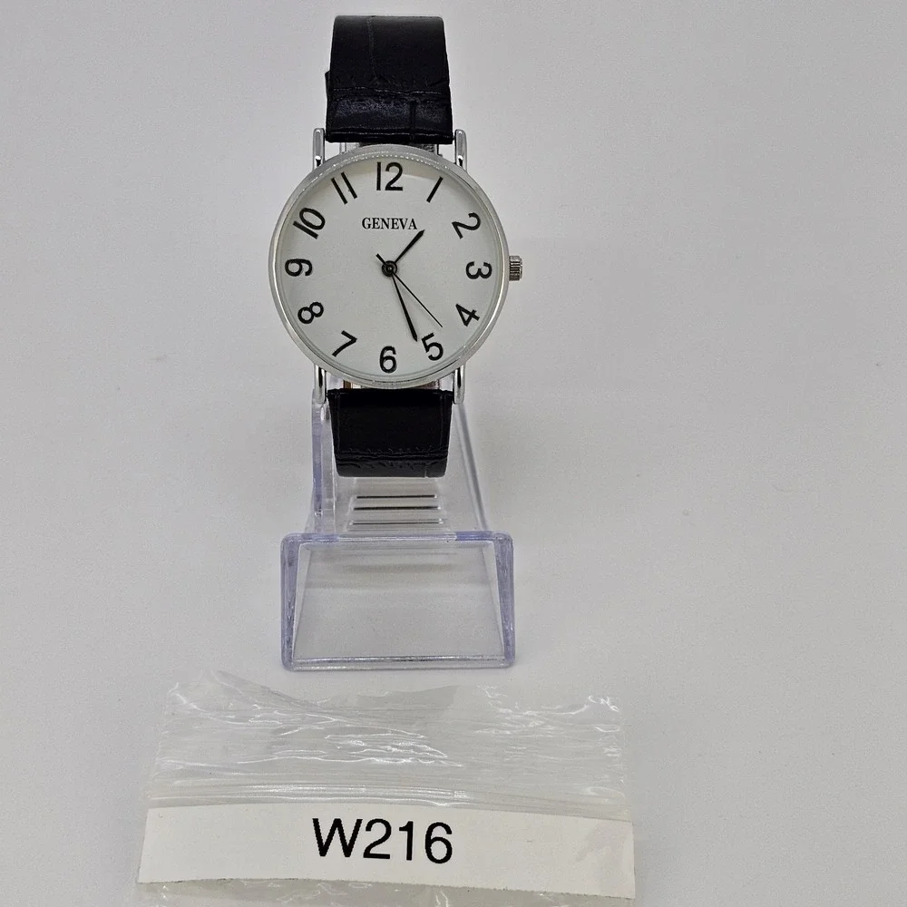 Men's Analog Watch 38MM White Dial Black Faux‎ Leather Bands New Battery